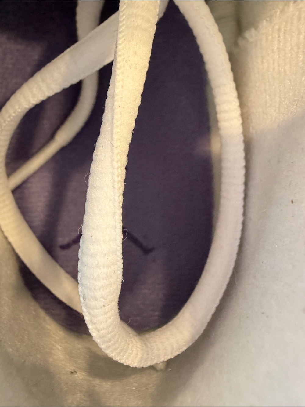Nike Air Jordan Max Aura 7 White and Purple  6Y - Picture 8 of 11